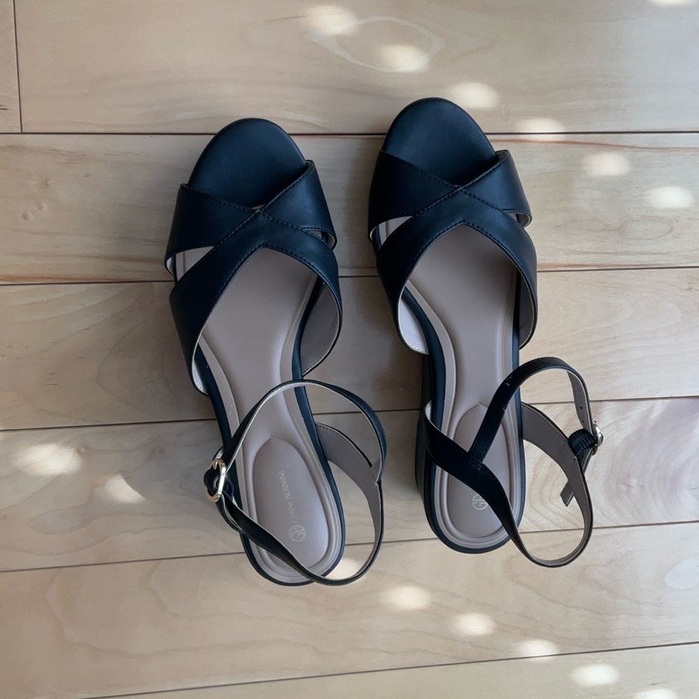 Giani Bernini Jayleen Black Platform Sandals - Women - Picture 3 of 5